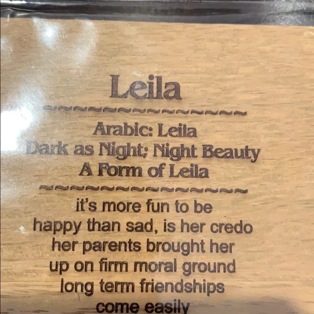 Wood personal picture frame for Leila 7x5” inches